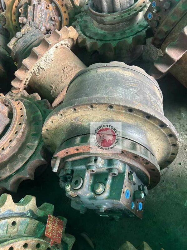 Конечная передача в сборе бортовая редуктор+гидромотор хода Komatsu 706-8J-01011 706-8J-01030 7068J01031 PC450-7 (5) Конечная передача в сборе бортовая редуктор+гидромотор хода Komatsu 706-8J-01011 706-8J-01030 7068J01031 PC450-7